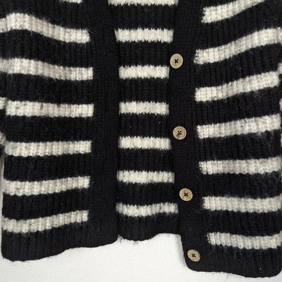 Slate & Willow Black White Stripe Cardigan Sweater Size XS - Picture 4 of 8